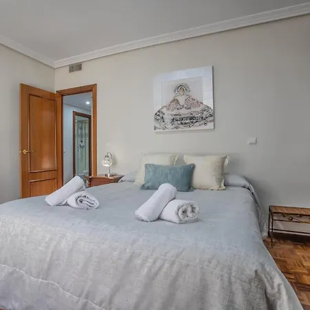 Apartment Esmeralda & Centro & Parking Cordoba